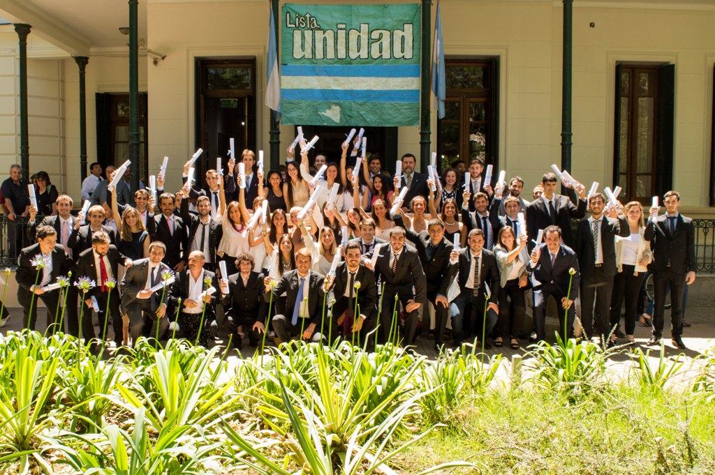 acto nov17egresados