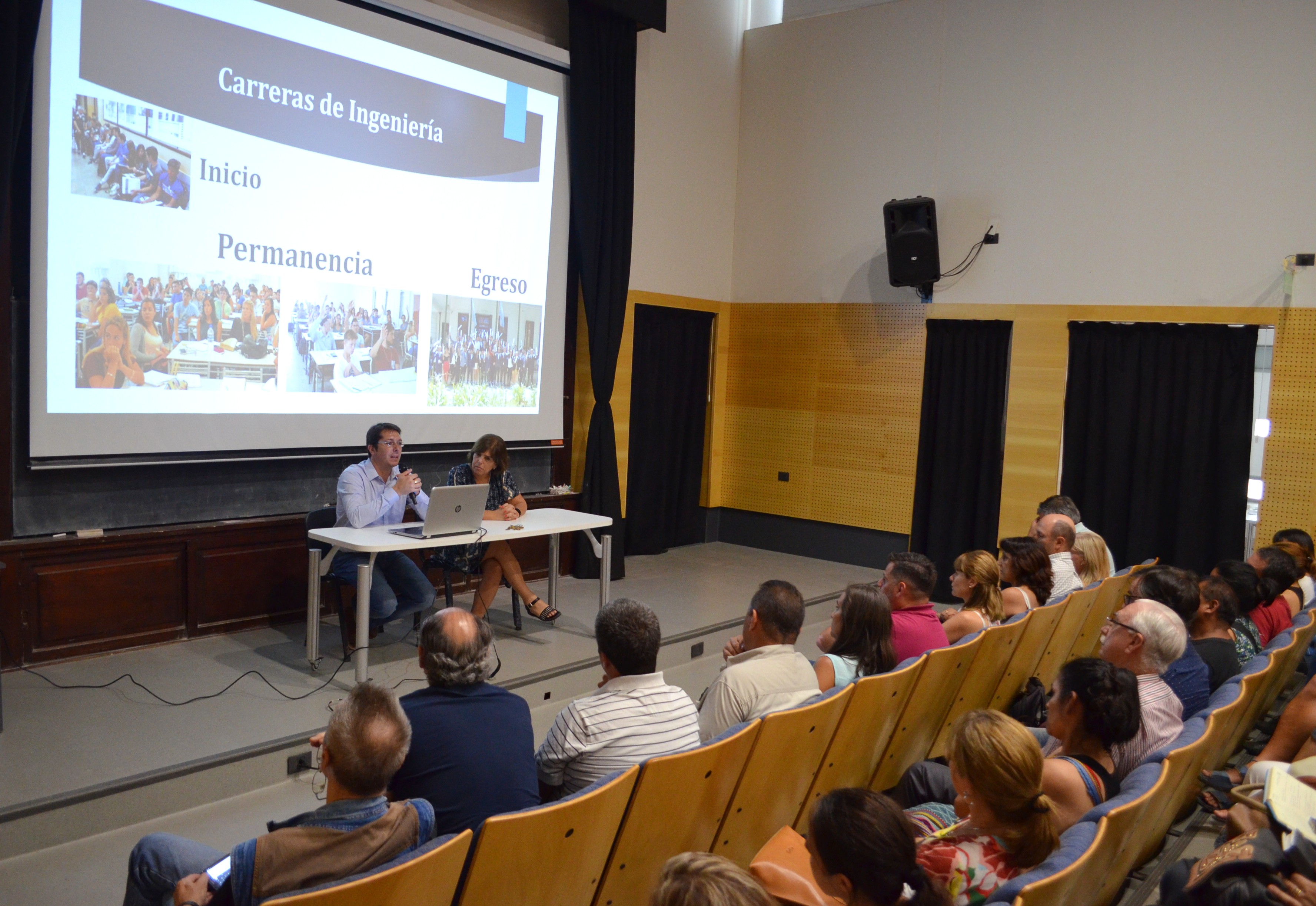 CHARLA PARA FAMILIARES DE LOS INGRESANTES 2019 1
