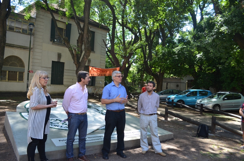 escudo unlp2